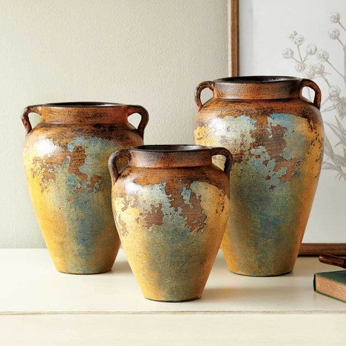 Pottery & Vases